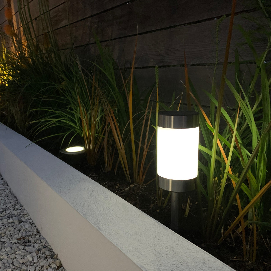 Stake Short Post Light