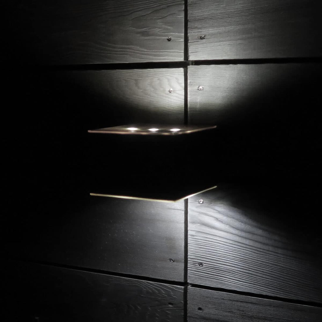 Moonflare Cube 2-Way Wall Light